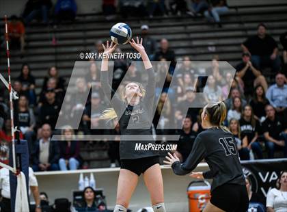 Thumbnail 3 in Vandegrift vs. O'Connor (UIL Region 4 Semi-Final) photogallery.