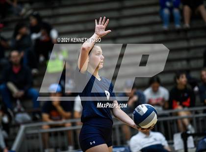 Thumbnail 2 in Vandegrift vs. O'Connor (UIL Region 4 Semi-Final) photogallery.