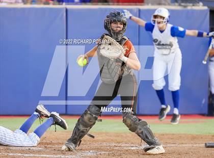 Thumbnail 1 in Clovis vs. Central (CIF CS Division I Championship) photogallery.