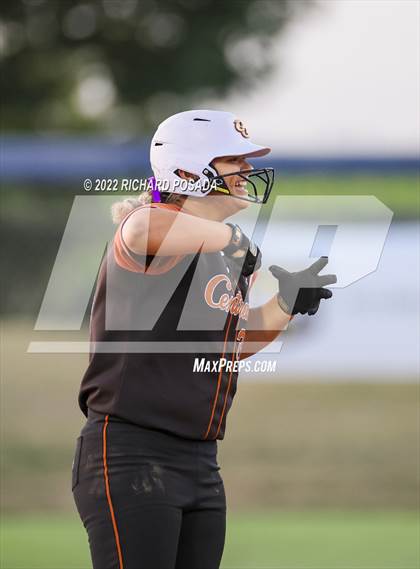 Thumbnail 3 in Clovis vs. Central (CIF CS Division I Championship) photogallery.