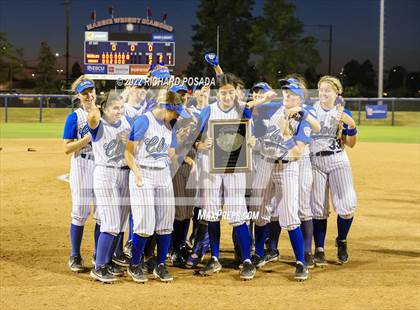 Thumbnail 3 in Clovis vs. Central (CIF CS Division I Championship) photogallery.