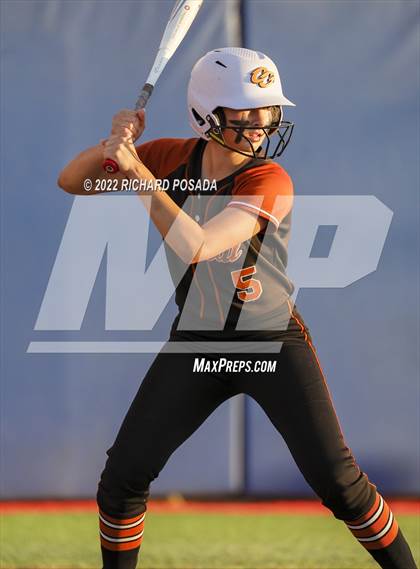 Thumbnail 3 in Clovis vs. Central (CIF CS Division I Championship) photogallery.
