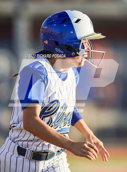 Thumbnail 2 in Clovis vs. Central (CIF CS Division I Championship) photogallery.