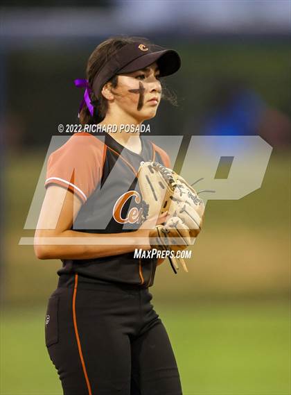 Thumbnail 3 in Clovis vs. Central (CIF CS Division I Championship) photogallery.