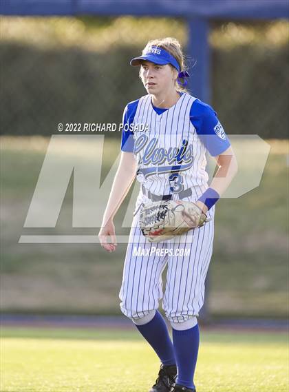 Thumbnail 3 in Clovis vs. Central (CIF CS Division I Championship) photogallery.