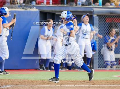 Thumbnail 2 in Clovis vs. Central (CIF CS Division I Championship) photogallery.