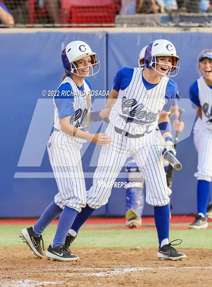 Thumbnail 1 in Clovis vs. Central (CIF CS Division I Championship) photogallery.