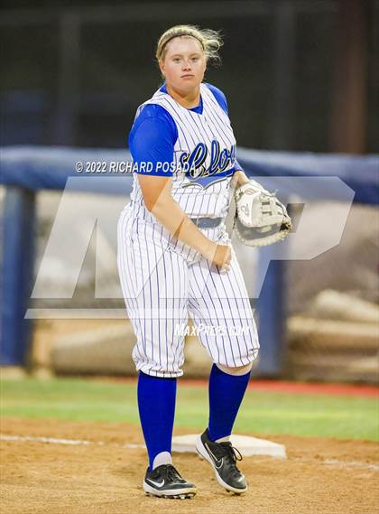 Thumbnail 3 in Clovis vs. Central (CIF CS Division I Championship) photogallery.