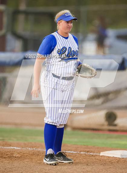 Thumbnail 2 in Clovis vs. Central (CIF CS Division I Championship) photogallery.