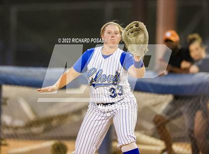Thumbnail 1 in Clovis vs. Central (CIF CS Division I Championship) photogallery.