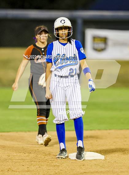 Thumbnail 1 in Clovis vs. Central (CIF CS Division I Championship) photogallery.