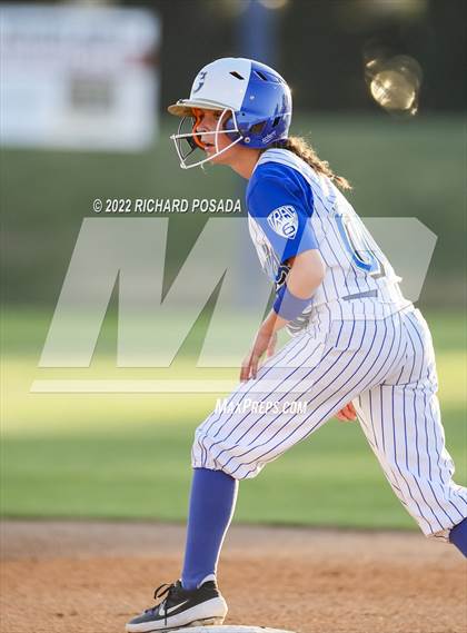 Thumbnail 3 in Clovis vs. Central (CIF CS Division I Championship) photogallery.