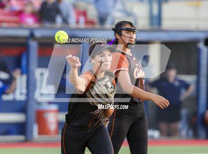 Thumbnail 3 in Clovis vs. Central (CIF CS Division I Championship) photogallery.