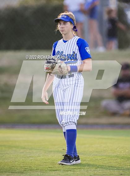 Thumbnail 2 in Clovis vs. Central (CIF CS Division I Championship) photogallery.