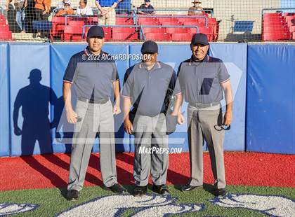 Thumbnail 1 in Clovis vs. Central (CIF CS Division I Championship) photogallery.