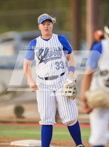 Thumbnail 1 in Clovis vs. Central (CIF CS Division I Championship) photogallery.