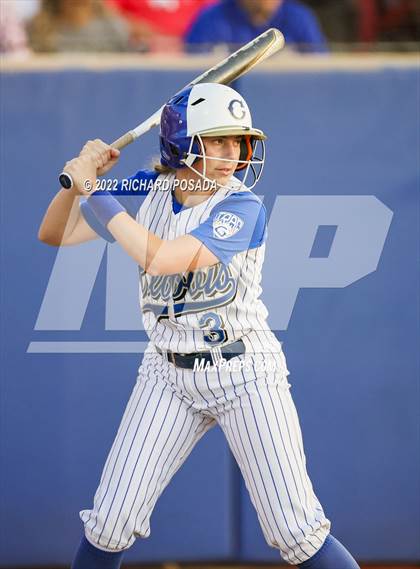 Thumbnail 2 in Clovis vs. Central (CIF CS Division I Championship) photogallery.