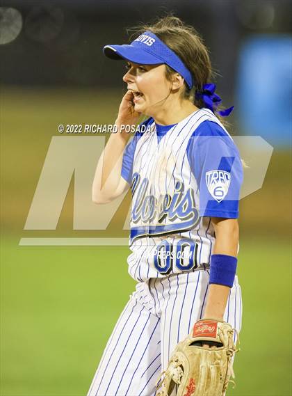Thumbnail 3 in Clovis vs. Central (CIF CS Division I Championship) photogallery.