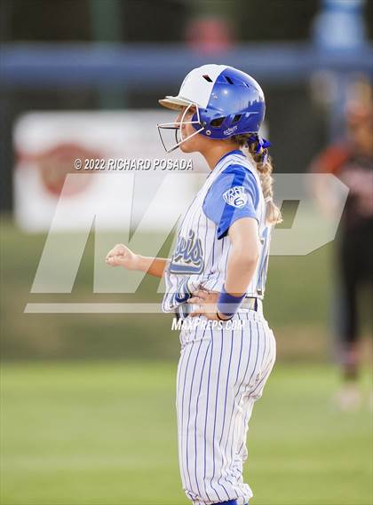 Thumbnail 1 in Clovis vs. Central (CIF CS Division I Championship) photogallery.