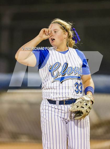 Thumbnail 2 in Clovis vs. Central (CIF CS Division I Championship) photogallery.