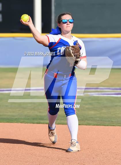 Thumbnail 1 in Camp Verde @ Northwest Christian (Senior Night) photogallery.
