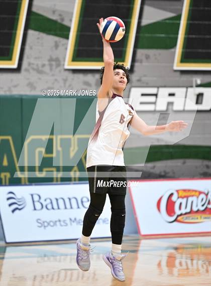 Thumbnail 2 in Salpointe Catholic vs. ALA - Queen Creek (AIA 4A Final) photogallery.