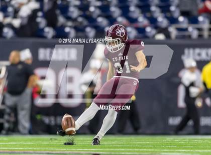 Thumbnail 1 in North Shore vs Cy-Fair (UIL 6A Quarterfinal Playoffs) photogallery.