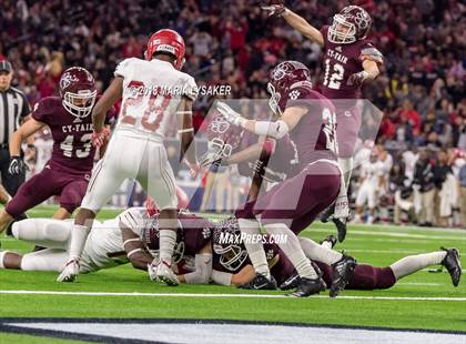 Thumbnail 2 in North Shore vs Cy-Fair (UIL 6A Quarterfinal Playoffs) photogallery.