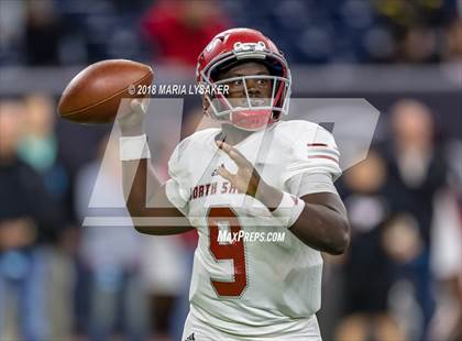 Thumbnail 2 in North Shore vs Cy-Fair (UIL 6A Quarterfinal Playoffs) photogallery.