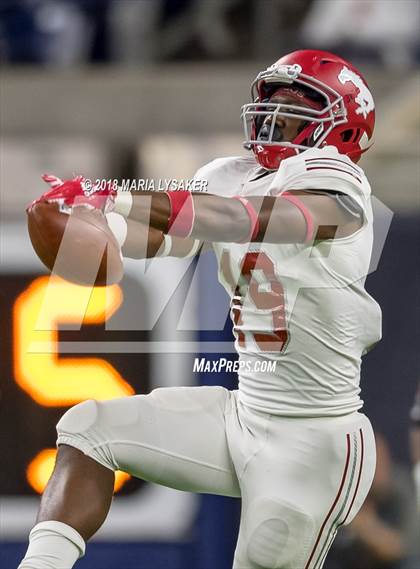 Thumbnail 2 in North Shore vs Cy-Fair (UIL 6A Quarterfinal Playoffs) photogallery.