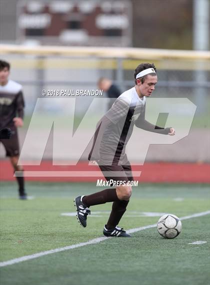 Thumbnail 1 in Stonington vs. Tolland (CIAC Class M Quarterfinal) photogallery.