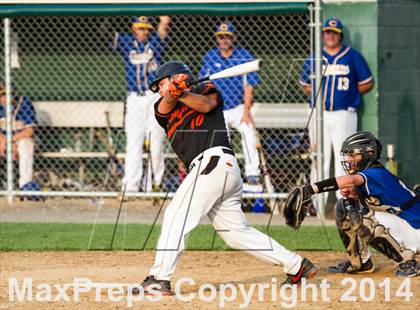 Thumbnail 2 in Plainfield vs Haddam-Killingworth (CIAC Class M Semifinal) photogallery.