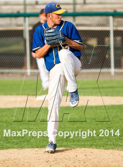 Thumbnail 2 in Plainfield vs Haddam-Killingworth (CIAC Class M Semifinal) photogallery.