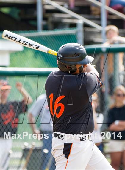 Thumbnail 1 in Plainfield vs Haddam-Killingworth (CIAC Class M Semifinal) photogallery.