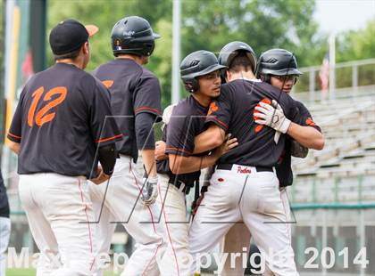 Thumbnail 2 in Plainfield vs Haddam-Killingworth (CIAC Class M Semifinal) photogallery.