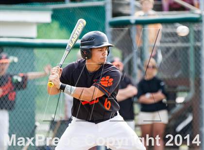 Thumbnail 3 in Plainfield vs Haddam-Killingworth (CIAC Class M Semifinal) photogallery.