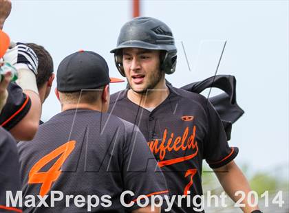 Thumbnail 1 in Plainfield vs Haddam-Killingworth (CIAC Class M Semifinal) photogallery.