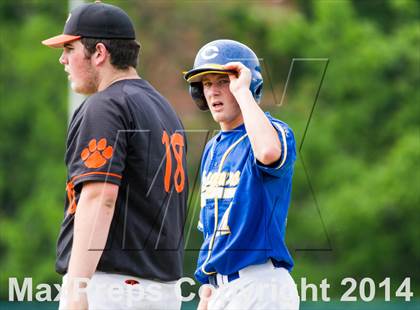 Thumbnail 1 in Plainfield vs Haddam-Killingworth (CIAC Class M Semifinal) photogallery.