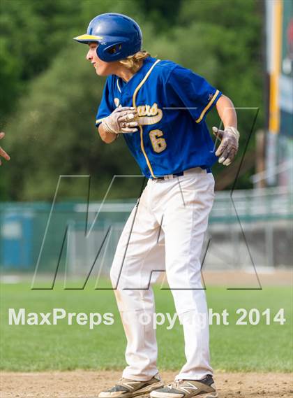 Thumbnail 2 in Plainfield vs Haddam-Killingworth (CIAC Class M Semifinal) photogallery.