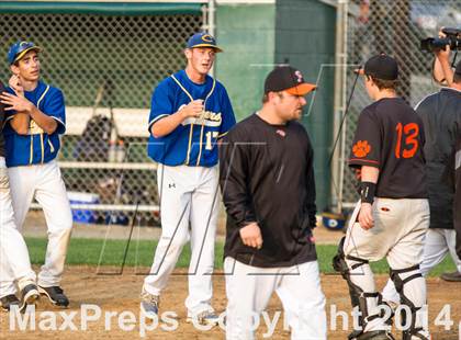 Thumbnail 1 in Plainfield vs Haddam-Killingworth (CIAC Class M Semifinal) photogallery.