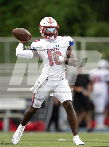 Thumbnail 2 in DeMatha @ Roman Catholic photogallery.