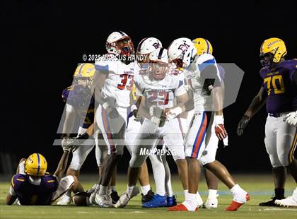 Thumbnail 2 in DeMatha @ Roman Catholic photogallery.