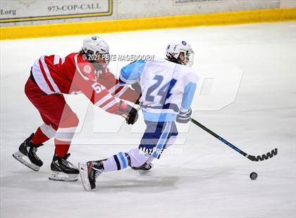 Thumbnail 2 in Bernards @ Morris Catholic photogallery.