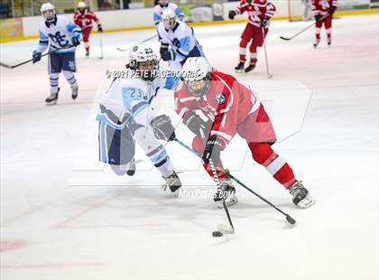 Thumbnail 3 in Bernards @ Morris Catholic photogallery.
