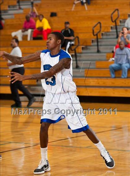 Thumbnail 2 in Fort Bend Kempner vs Westside (McDonald's Texas Invitational) photogallery.
