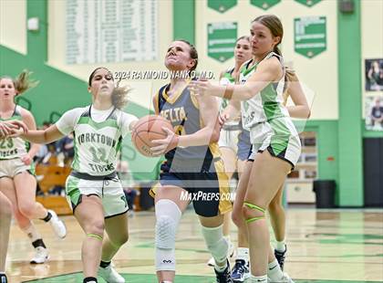 Thumbnail 2 in Delta @ Yorktown photogallery.