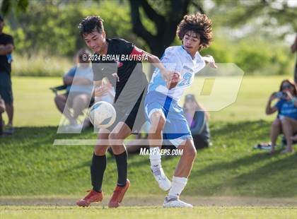 Thumbnail 2 in 'Iolani vs. Kealakehe (HHSAA Division 1 Quarterfinal) photogallery.