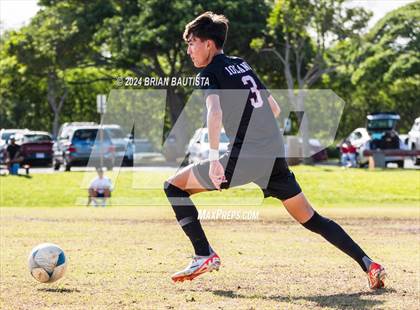 Thumbnail 1 in 'Iolani vs. Kealakehe (HHSAA Division 1 Quarterfinal) photogallery.