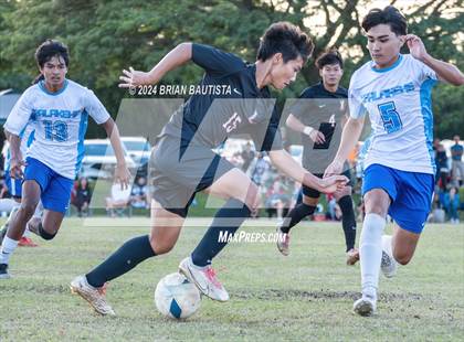 Thumbnail 2 in 'Iolani vs. Kealakehe (HHSAA Division 1 Quarterfinal) photogallery.