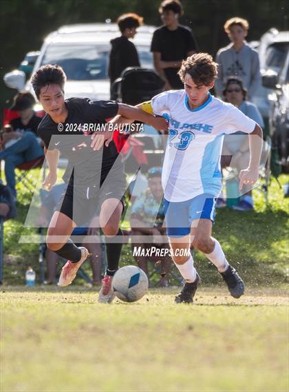 Thumbnail 2 in 'Iolani vs. Kealakehe (HHSAA Division 1 Quarterfinal) photogallery.